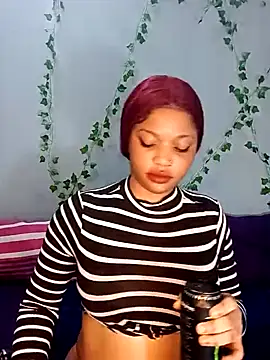 Sugartonguexx online show from March 16, 2025, 7:06 pm