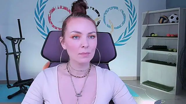 VandaRossi online show from January 26, 2025, 11:17 am