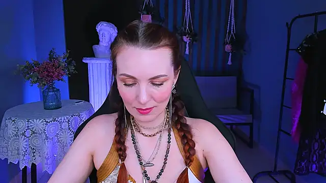 VandaRossi online show from February 7, 2025, 8:11 am