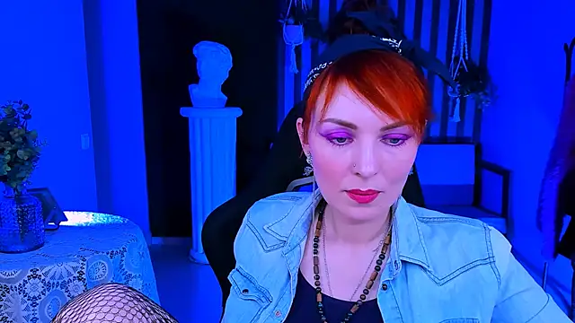 VandaRossi online show from March 7, 2025, 8:13 am