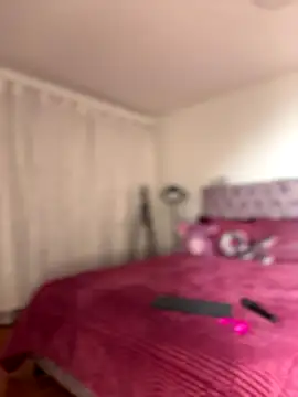 samantha evans2 online show from September 22, 2025, 2:02 am