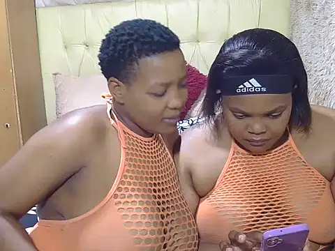 Xxxsluts online show from October 9, 2025, 3:37 am