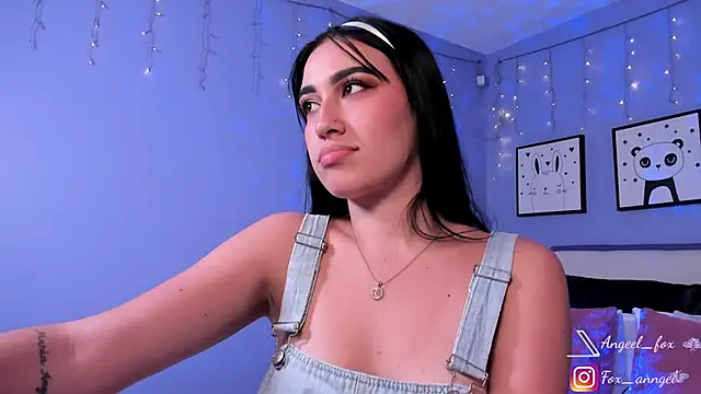 angeel fox online show from January 15, 2025, 6:22 am