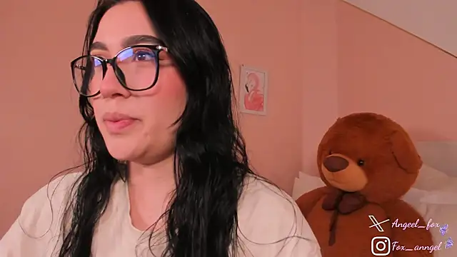 angeel fox online show from January 16, 2026, 2:26 am