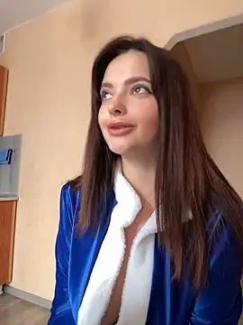 GoodGirll2133 online show from December 30, 2024, 5:37 am