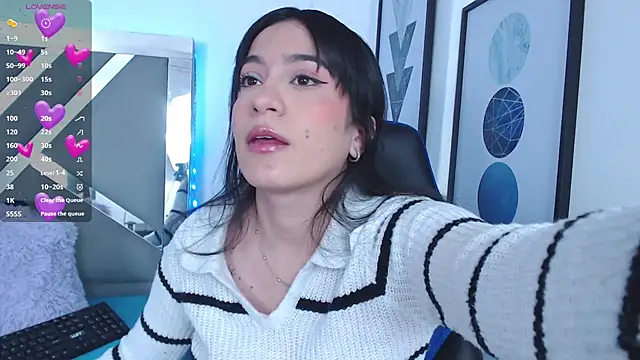 ZaraDames  online show from February 12, 2025, 5:05 am