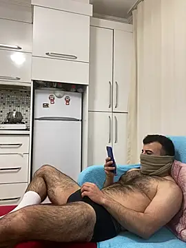 Snapshot of Robin45tr chatting on January 12, 2026, 3:06 pm Robin45tr online show from January 12, 2026, 3:06 pm