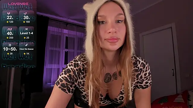 Snapshot of soffi_lav chatting on December 24, 2024, 10:28 pm soffi lav online show from December 24, 2024, 10:28 pm
