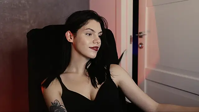 mistress  rochelle online show from January 22, 2025, 7:03 pm