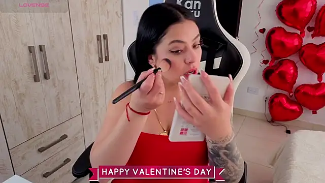 Victoryyy  online show from February 14, 2026, 8:16 pm