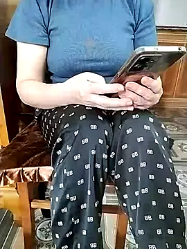 Snapshot of Zane_Natha chatting on March 19, 2025, 1:40 pm Zane Natha online show from March 19, 2025, 1:40 pm