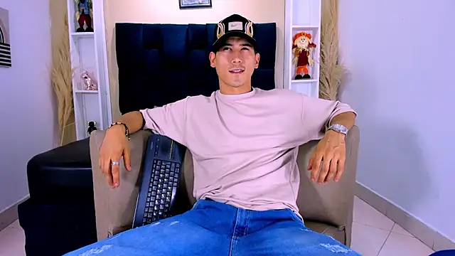 Jhonn Rhyss online show from October 17, 2025, 1:20 am