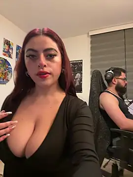 Snapshot of KatteWise chatting on February 26, 2025, 1:43 am KatteWise online show from February 26, 2025, 1:43 am