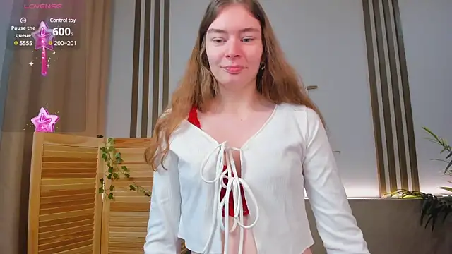 EvaSelin online show from December 6, 2024, 5:31 am