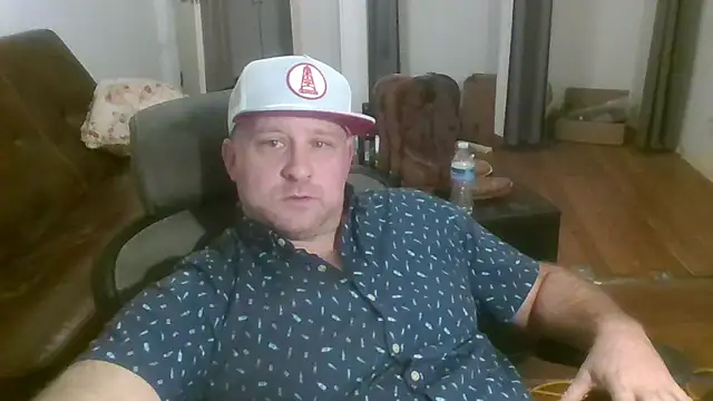 poundyouout69 online show from February 20, 2026, 3:47 am