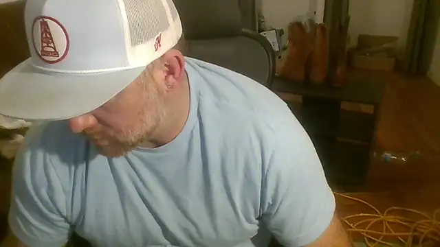 poundyouout69 online show from March 5, 2026, 3:02 am