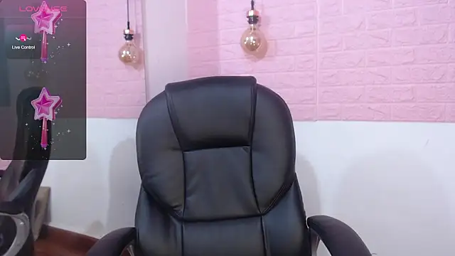 Susy thomson online show from January 20, 2025, 12:25 am