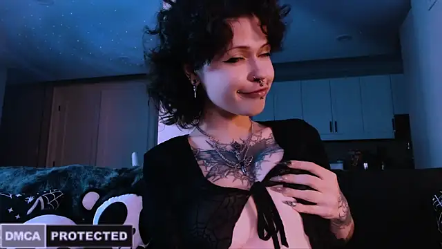 NaughtyLittleFox online show from February 5, 2026, 2:49 am