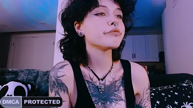 Snapshot of NaughtyLittleFox chatting on May 7, 2026, 3:23 am NaughtyLittleFox online show from May 7, 2026, 3:23 am