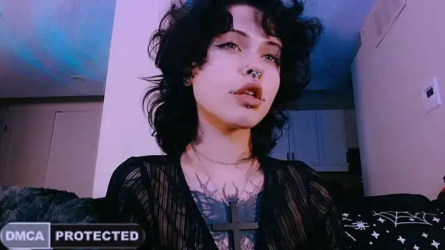 Snapshot of NaughtyLittleFox chatting on May 8, 2026, 3:23 am NaughtyLittleFox online show from May 8, 2026, 3:23 am