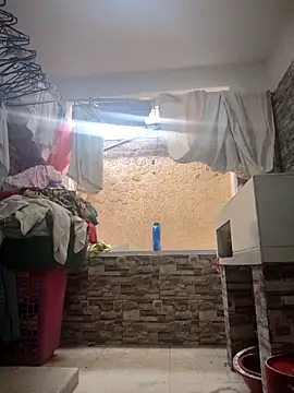 brigitht online show from December 4, 2025, 8:28 pm