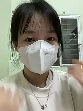 minmin2kk5 online show from February 17, 2025, 1:04 am