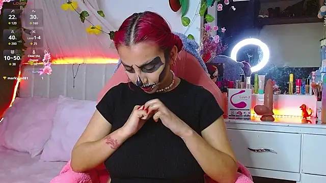 Littlerouse  online show from October 13, 2025, 6:35 am