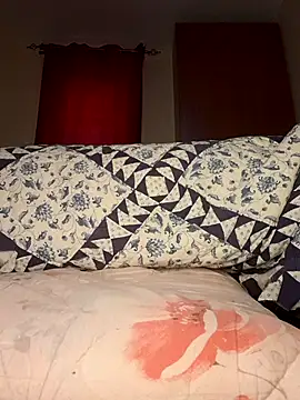 Freya 004 online show from November 13, 2025, 11:53 am