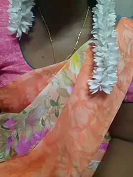 Snapshot of Janavi-janu chatting on November 1, 2025, 5:48 pm Janavi-janu online show from November 1, 2025, 5:48 pm