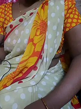 Snapshot of Janavi-janu chatting on November 4, 2025, 7:51 am Janavi-janu online show from November 4, 2025, 7:51 am