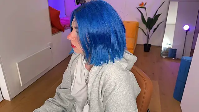  vixenp online show from February 9, 2025, 6:16 pm