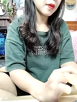 cream1299 online show from April 22, 2026, 8:39 am