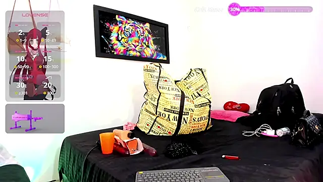 Snapshot of la_ratona_1 chatting on July 14, 2026, 11:49 am la ratona 1 online show from July 14, 2026, 11:49 am