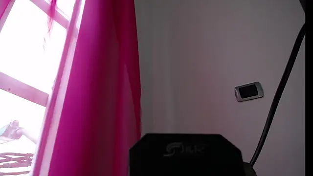 Snapshot of Nicole_Colette_ chatting on November 12, 2025, 1:33 pm Nicole Colette online show from November 12, 2025, 1:33 pm