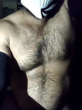 xavierkevi online show from November 4, 2025, 1:27 am