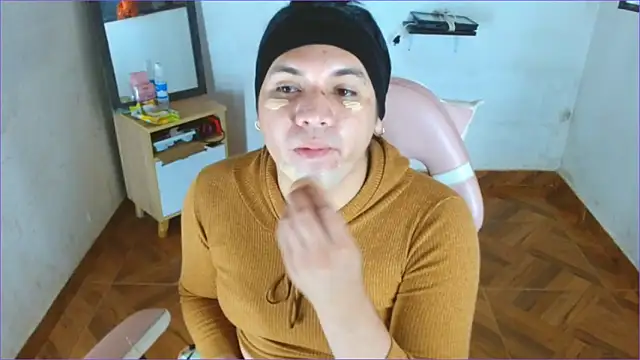Snapshot of Geisha_Seniers chatting on September 19, 2025, 10:49 am Geisha Seniers online show from September 19, 2025, 10:49 am