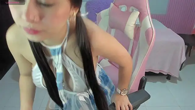 Yuli 16 online show from March 13, 2025, 12:02 pm