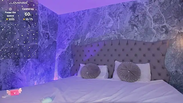 Aprillbrunette online show from February 1, 2025, 2:47 am