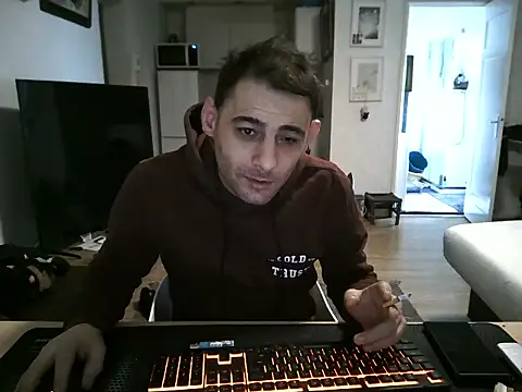 mihaimichael online show from March 31, 2026, 1:55 pm