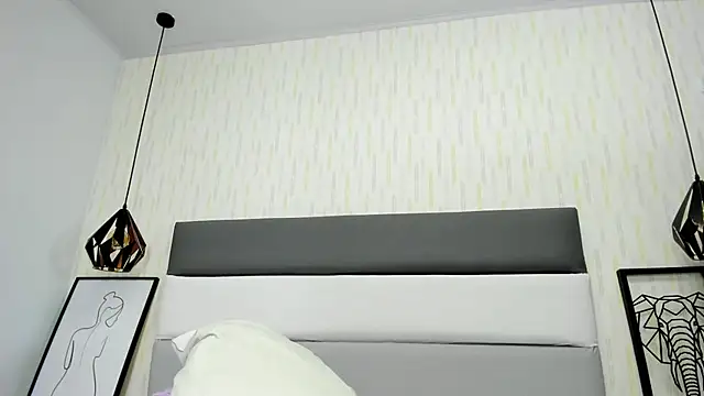 mileyerikson online show from March 1, 2025, 10:42 pm