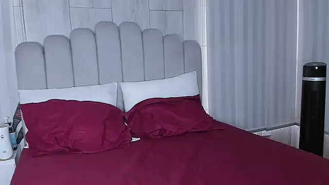 mileyerikson online show from October 6, 2025, 1:08 pm