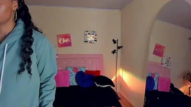 keyla roberts777 online show from January 4, 2025, 5:37 am