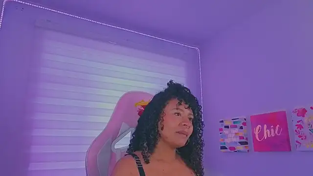 keyla roberts777 online show from September 23, 2025, 7:17 pm