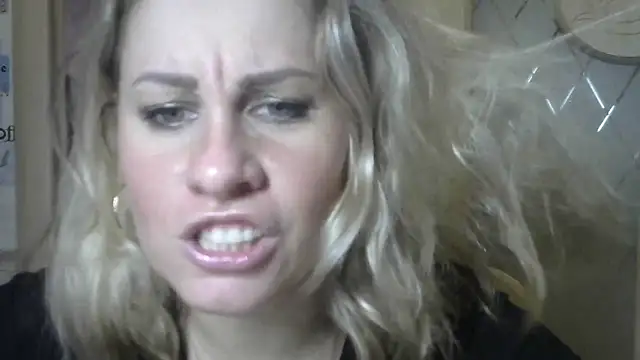 TherestlessKitty online show from January 28, 2025, 9:08 pm