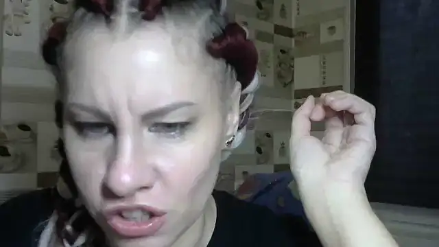 TherestlessKitty online show from October 16, 2025, 6:14 am