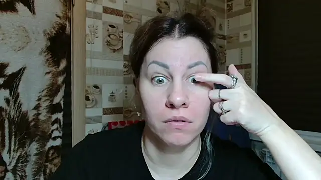 Snapshot of TherestlessKitty chatting on March 19, 2026, 10:14 pm TherestlessKitty online show from March 19, 2026, 10:14 pm