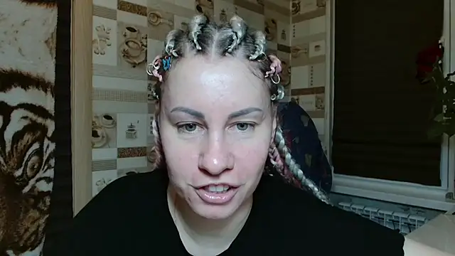 Snapshot of TherestlessKitty chatting on April 24, 2026, 10:23 pm TherestlessKitty online show from April 24, 2026, 10:23 pm