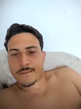 NJeffrvPeteb online show from November 21, 2025, 2:27 pm