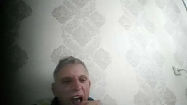 Snapshot of BobbyXRoyal chatting on June 15, 2026, 4:31 pm BobbyXRoyal online show from June 15, 2026, 4:31 pm