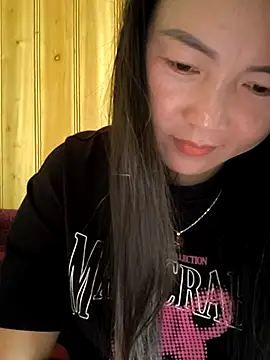 Sweetlove 77 online show from October 19, 2025, 1:50 am